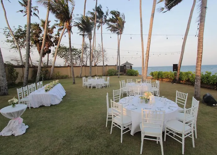 Samudra Luxury Beachfront Villa *