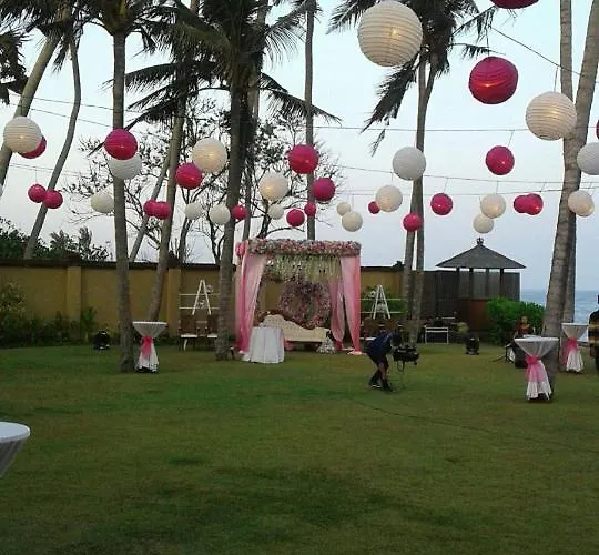 Samudra Luxury Beachfront *