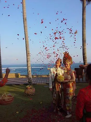 Villa Samudra Luxury Beachfront Ketewel