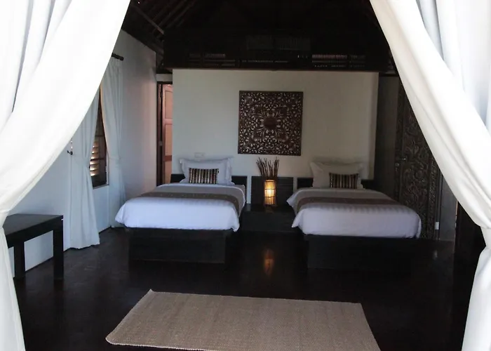 Samudra Luxury Beachfront Villa *