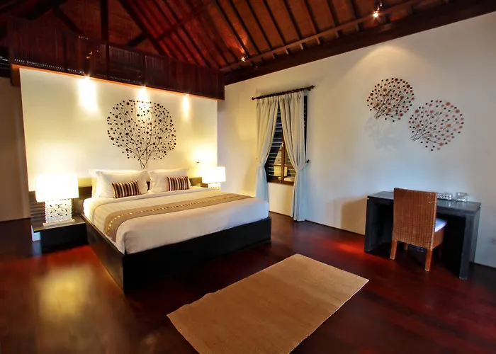Villa Samudra Luxury Beachfront *