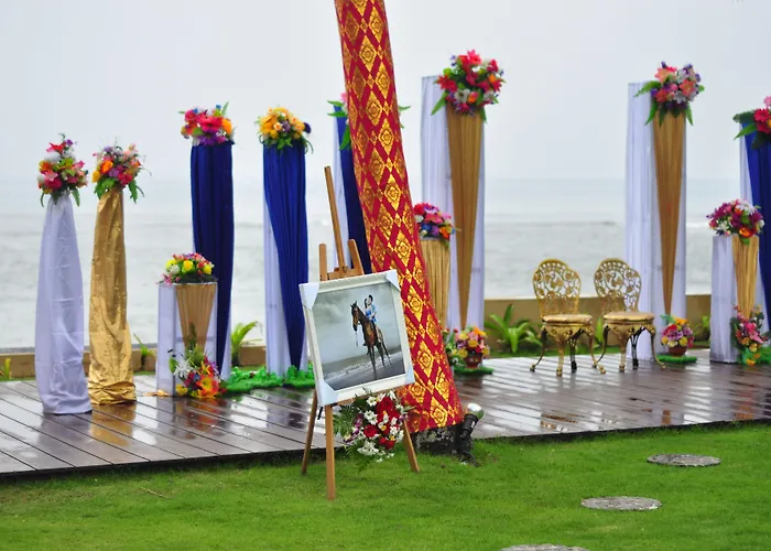 Villa Samudra Luxury Beachfront *