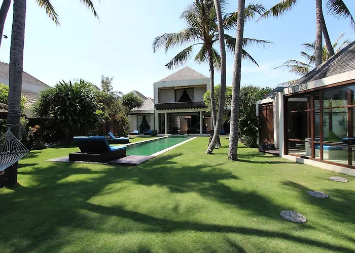 Villa Samudra Luxury Beachfront Ketewel